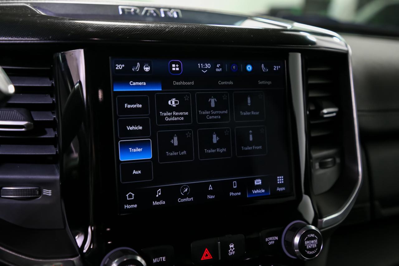 2022 RAM 2500 LARAMIE CREW CAB 6.7L CUMMINS NIGHT EDITION 4X4 Photo