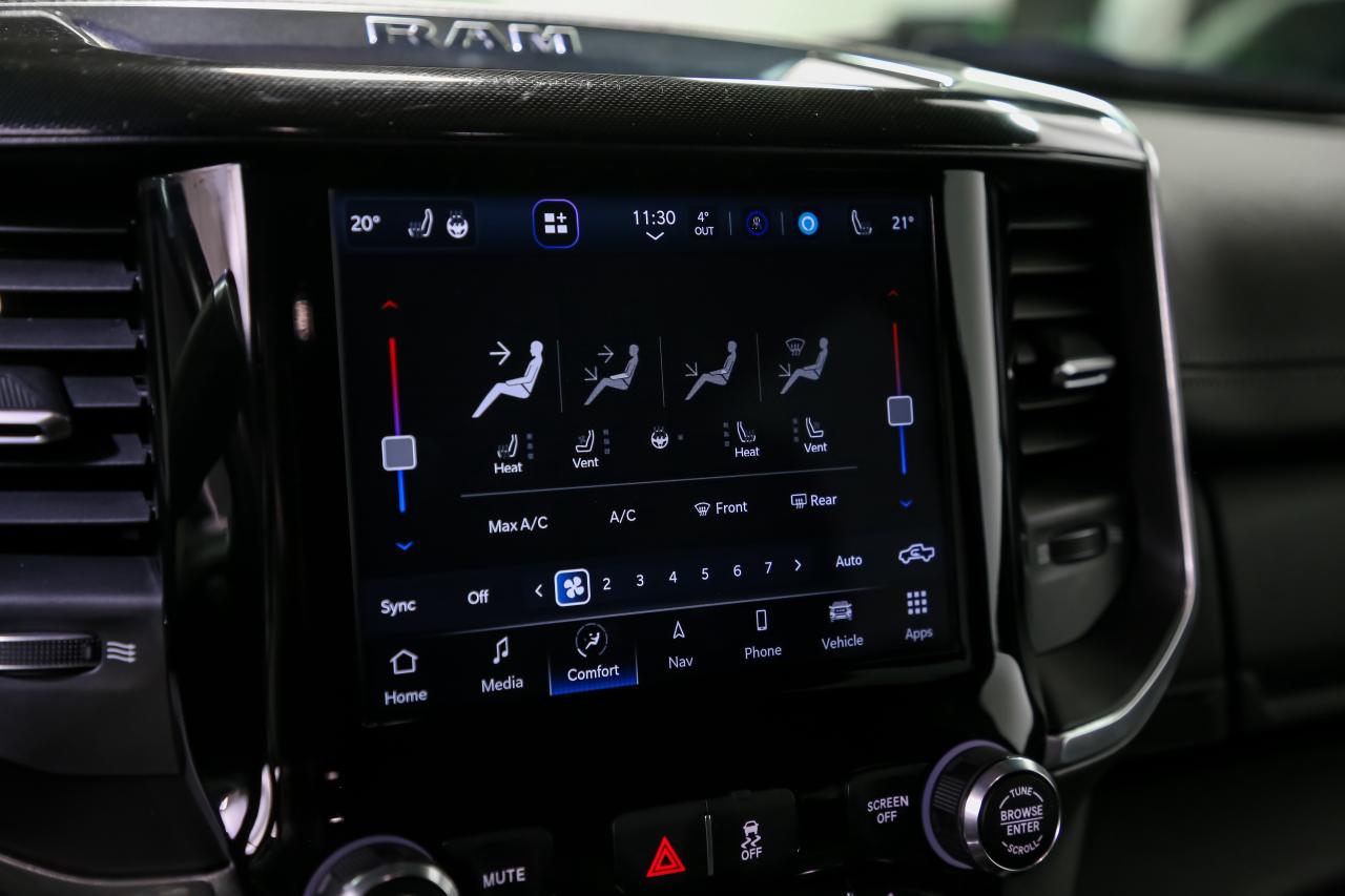 2022 RAM 2500 LARAMIE CREW CAB 6.7L CUMMINS NIGHT EDITION 4X4 Photo