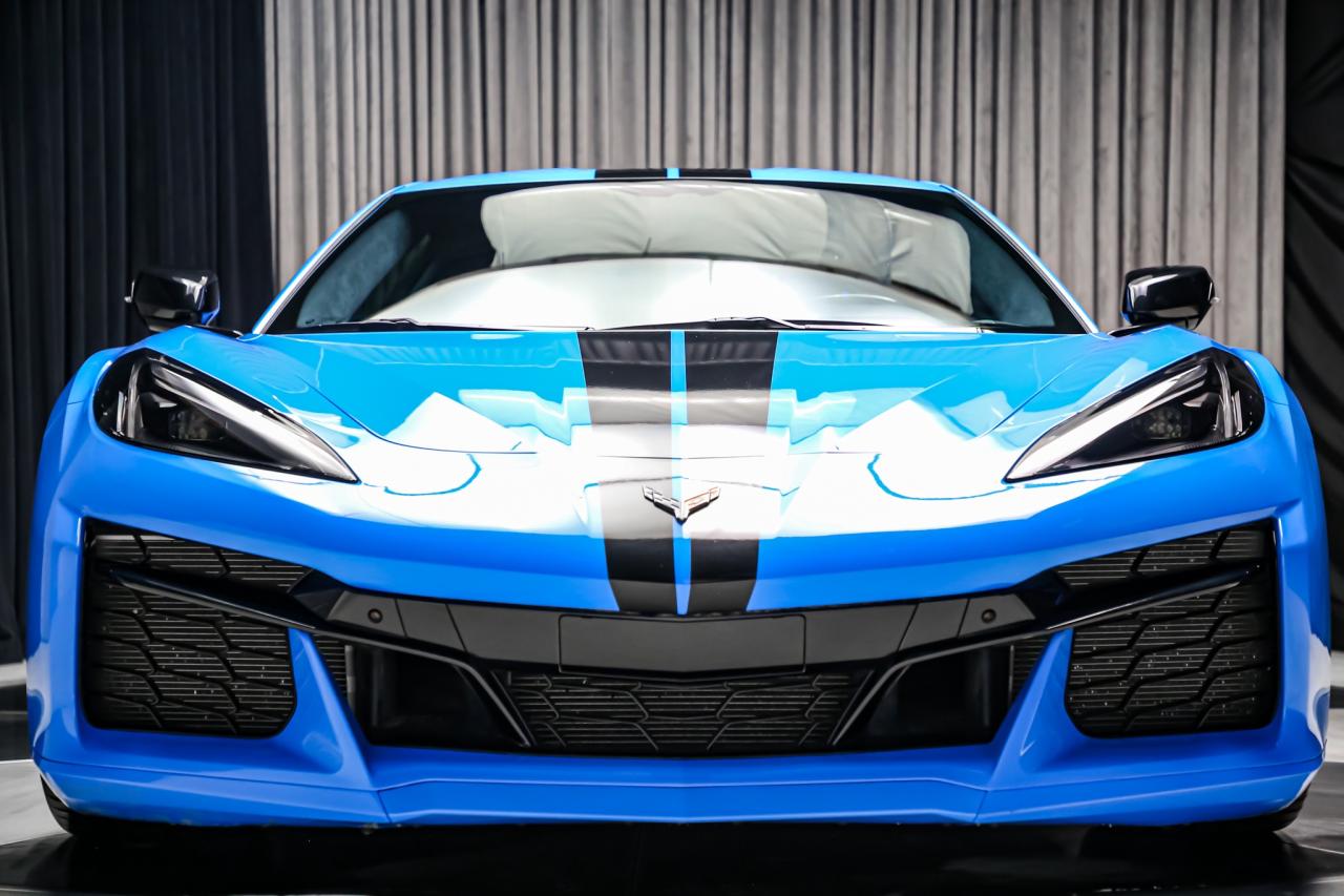 2023 Chevrolet Corvette Z06 COUPE 3LZ 670HP CARBONWHEELS CERAMICBRAKE LIFT Photo