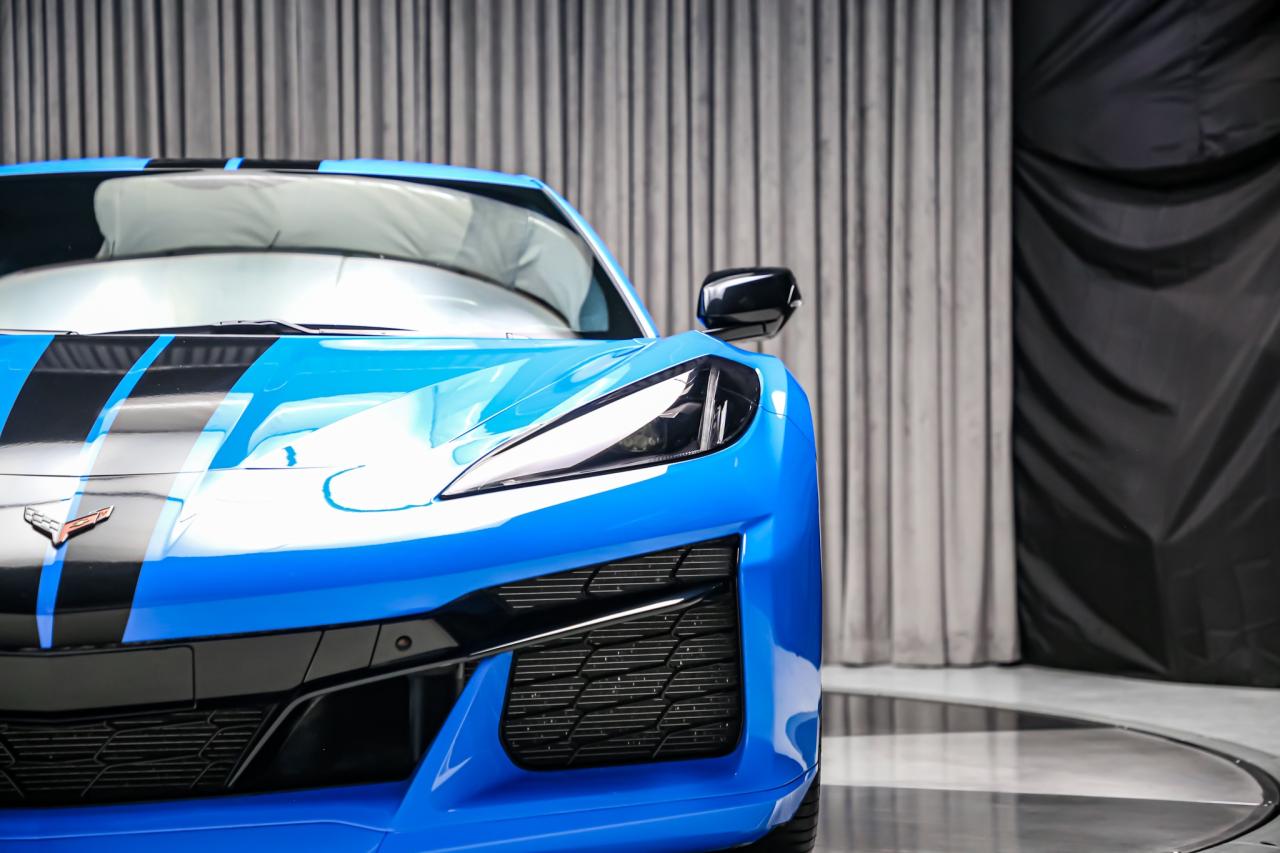 2023 Chevrolet Corvette Z06 COUPE 3LZ 670HP CARBONWHEELS CERAMICBRAKE LIFT Photo