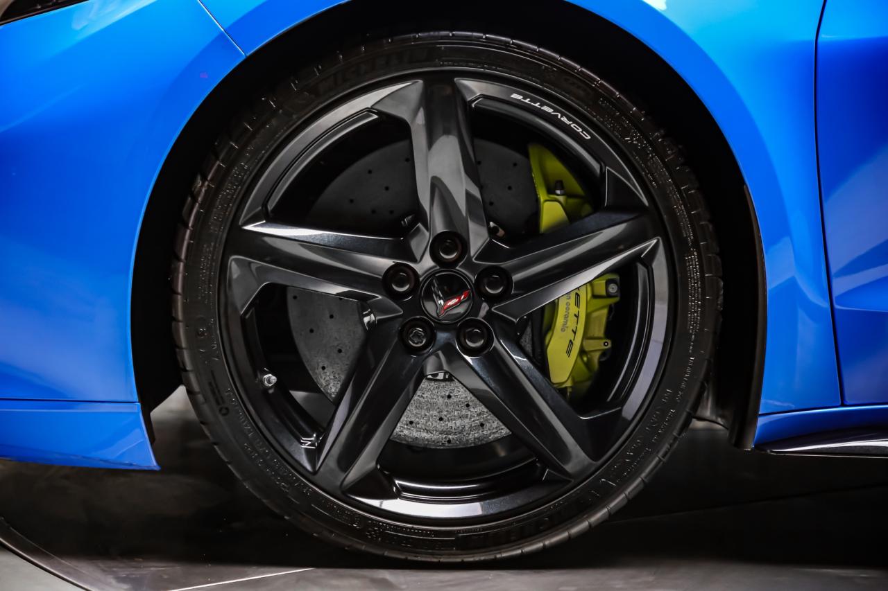 2023 Chevrolet Corvette Z06 COUPE 3LZ 670HP CARBONWHEELS CERAMICBRAKE LIFT Photo