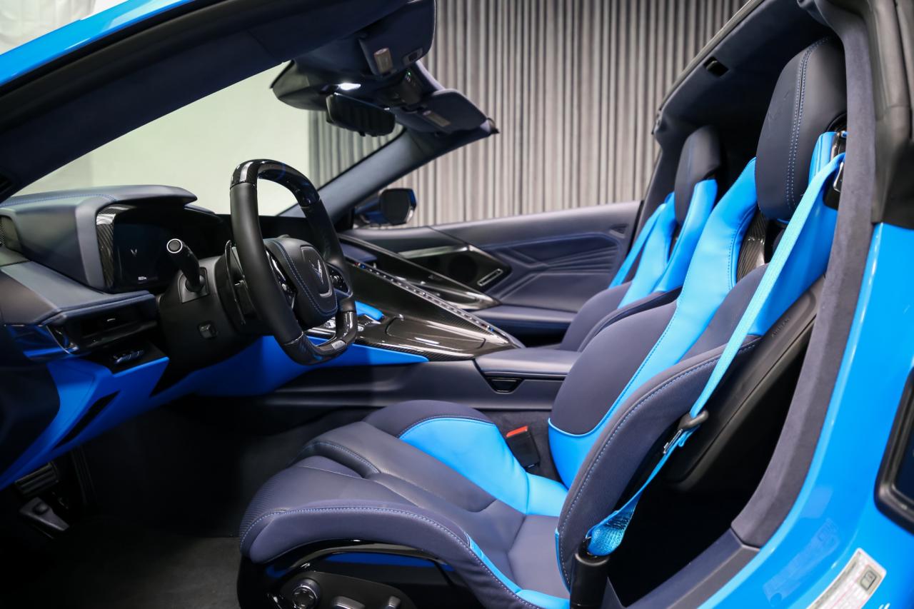 2023 Chevrolet Corvette Z06 COUPE 3LZ 670HP CARBONWHEELS CERAMICBRAKE LIFT Photo