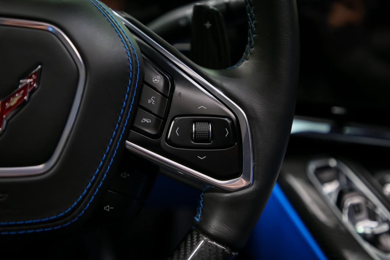 2023 Chevrolet Corvette Z06 COUPE 3LZ 670HP CARBONWHEELS CERAMICBRAKE LIFT Photo