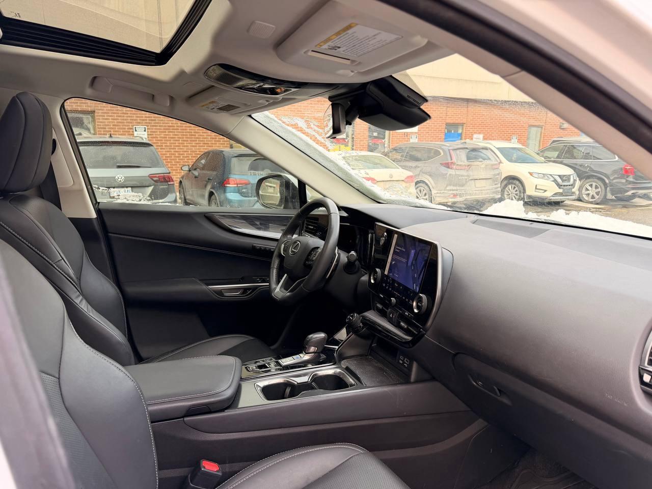 2024 Lexus NX NX 350h AWD , PREMIUM PKG, LEATHER, SUNROOF Photo