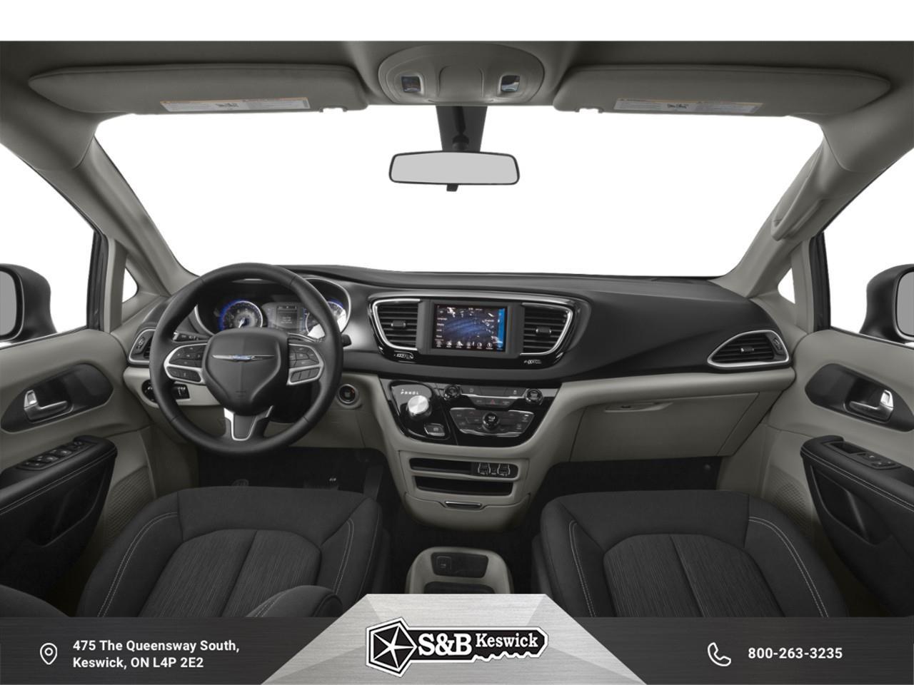 2026 Chrysler Grand Caravan SXT Front-Wheel Drive Passenger Van Photo4