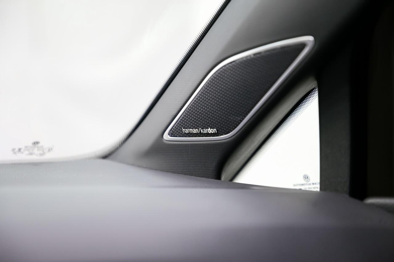 2023 Volkswagen Golf GTI 40TH ANNIVERSARY MANUAL  NOACCIDENT RARE SERV.RECS Photo