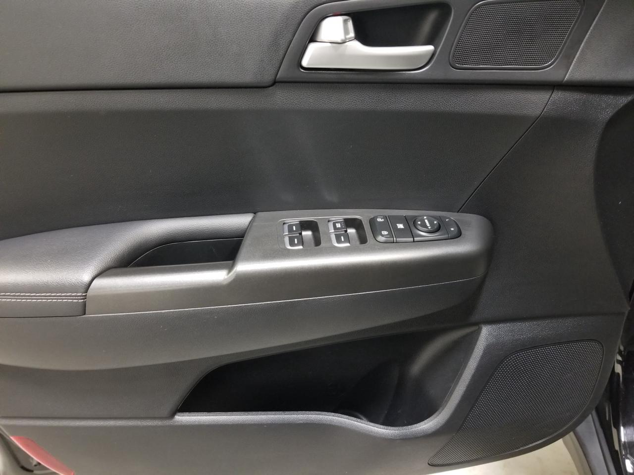 2020 Kia Sportage EX 4dr All-wheel Drive Photo