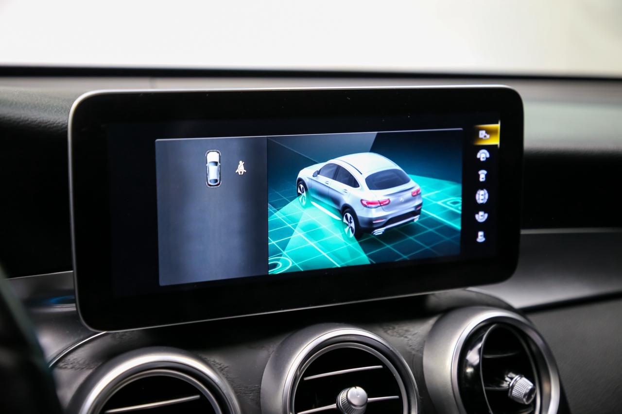 2020 Mercedes-Benz GLC 300 4MATIC COUPE AMG LINE LOADED NOACCIDNT NITEPKG Photo