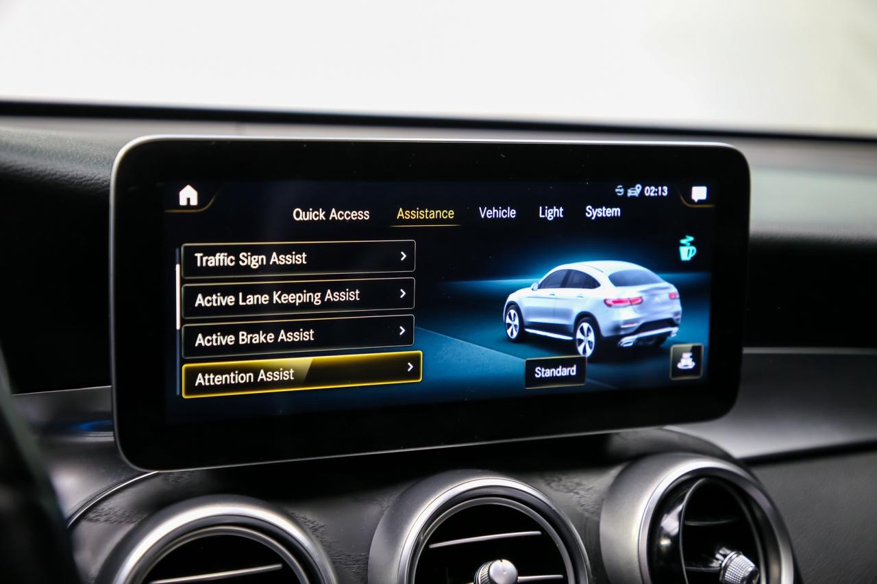 2020 Mercedes-Benz GLC 300 4MATIC COUPE AMG LINE LOADED NOACCIDNT NITEPKG Photo