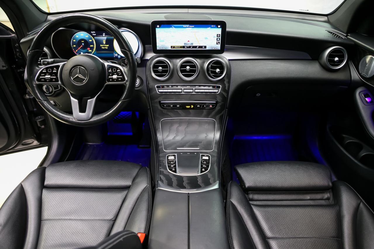 2020 Mercedes-Benz GLC 300 4MATIC COUPE AMG LINE LOADED NOACCIDNT NITEPKG Photo
