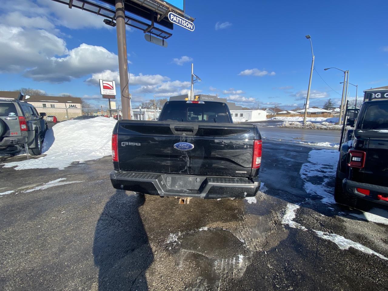 2016 Ford F-150 4WD SuperCrew 145  XLT Photo