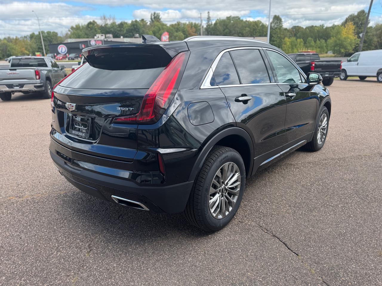 2024 Cadillac XT4 Premium Luxury 4dr All-Wheel Drive Photo