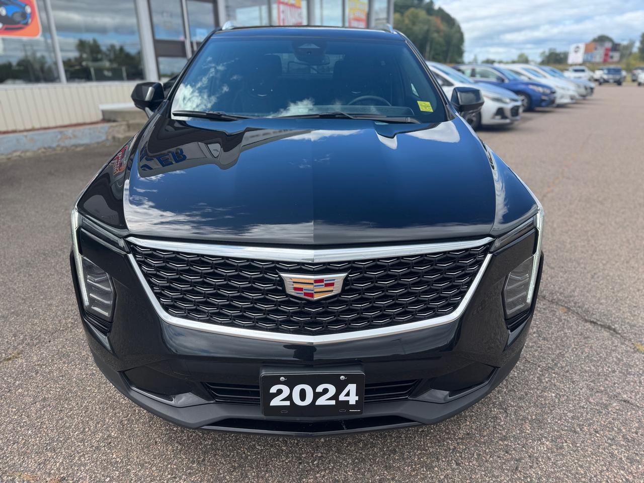 2024 Cadillac XT4 Premium Luxury 4dr All-Wheel Drive Photo