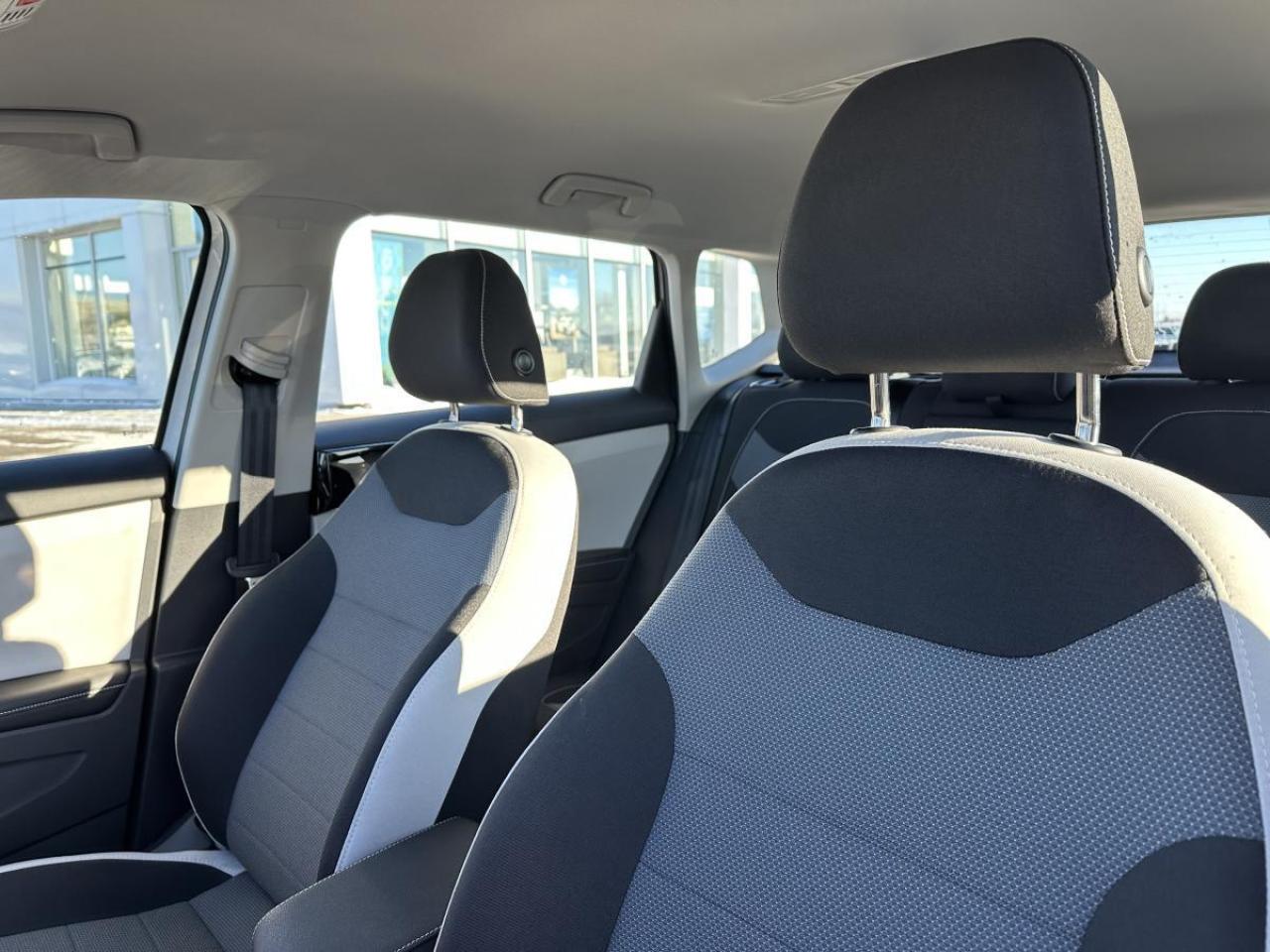 2025 Volkswagen Taos Trendline 4Motion AWD Photo