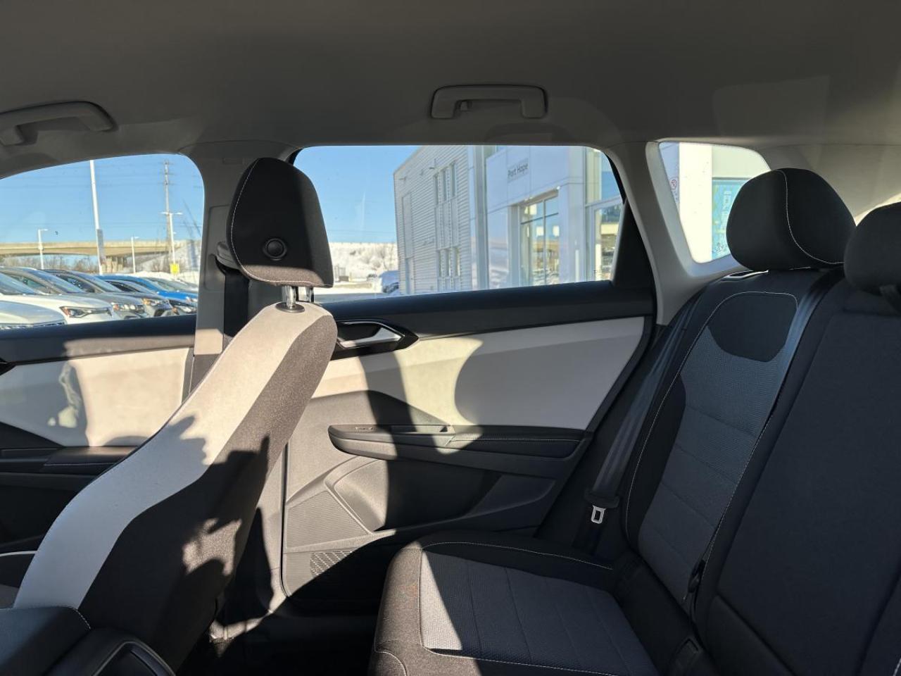 2025 Volkswagen Taos Trendline 4Motion AWD Photo