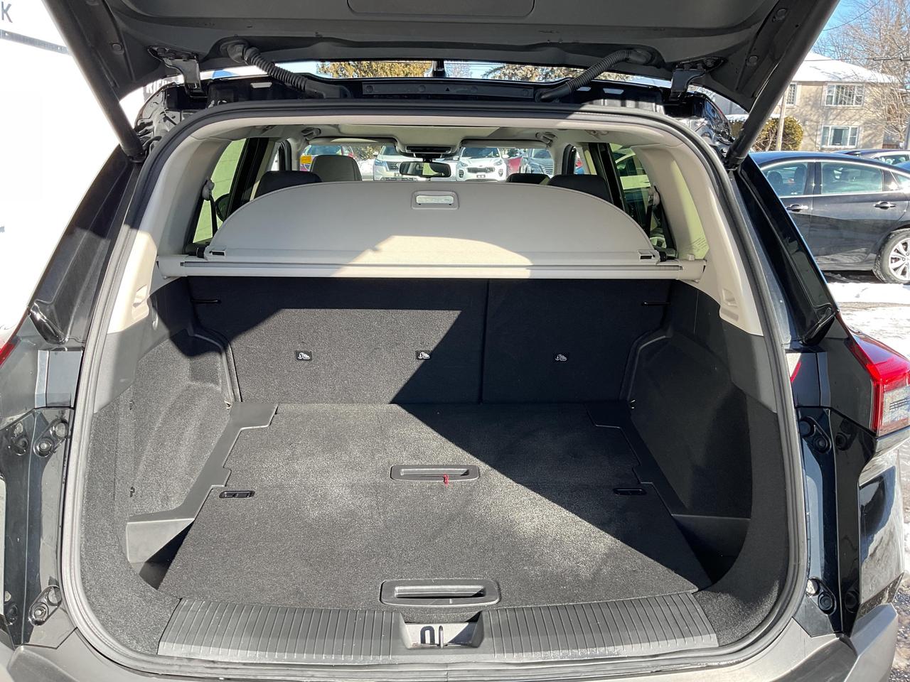 2023 Nissan Rogue SL 4dr All-Wheel Drive Sport Utility Photo