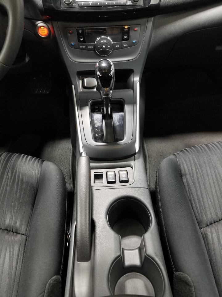 2018 Nissan Sentra 1.8 SV (CVT) 4dr Sedan Photo