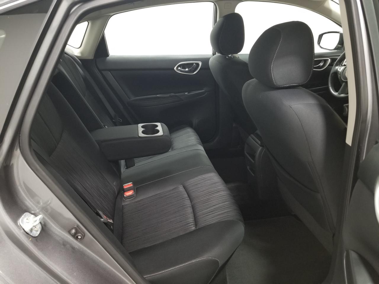 2018 Nissan Sentra 1.8 SV (CVT) 4dr Sedan Photo