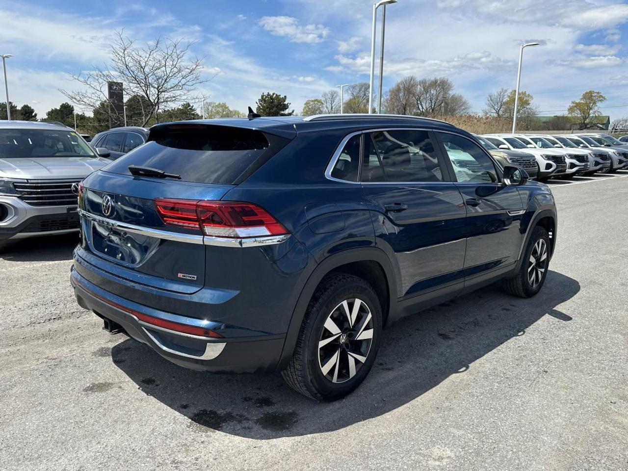 2020 Volkswagen Atlas Cross Sport Comfortline 4Motion AWD Photo