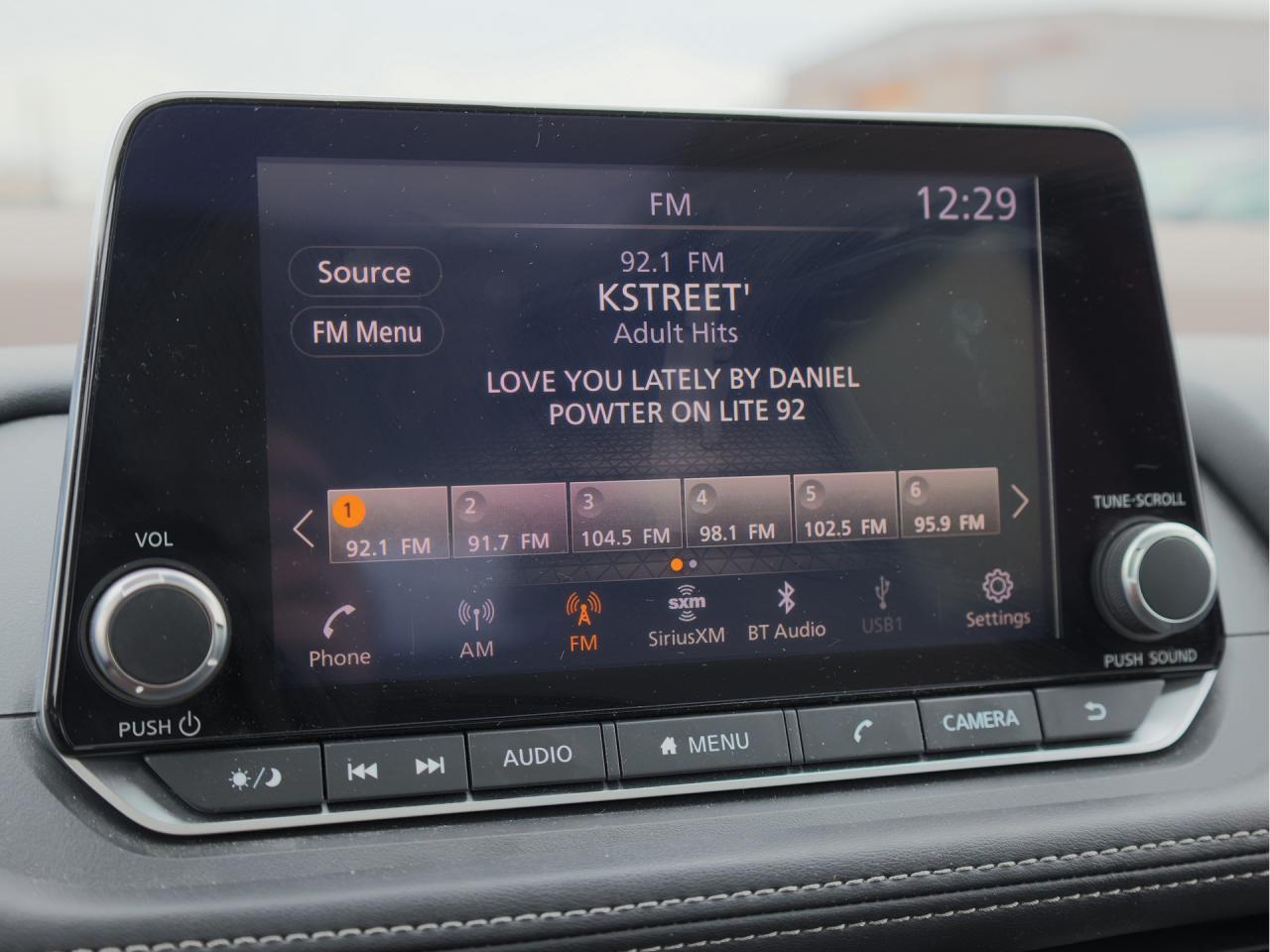 2023 Nissan Rogue SV AWD   Panoramic Roof   Climate Ctrl   Pwr Seat Photo