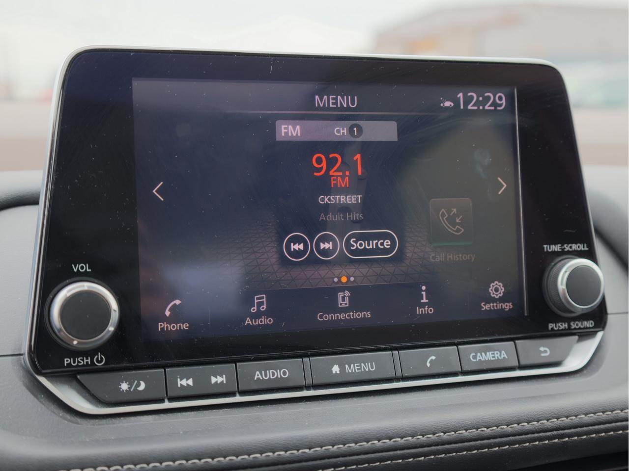 2023 Nissan Rogue SV AWD   Panoramic Roof   Climate Ctrl   Pwr Seat Photo