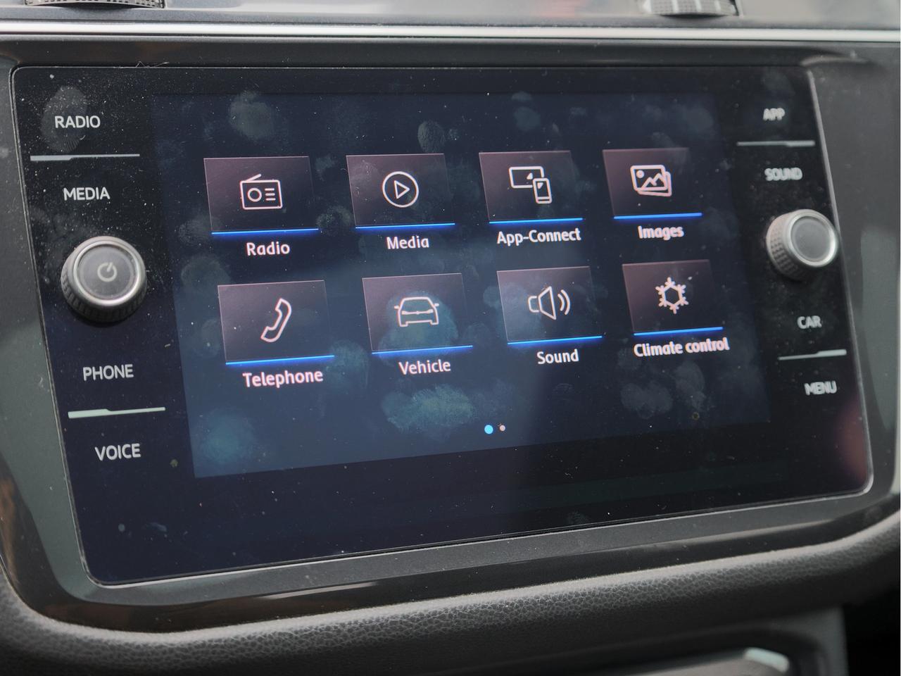 2018 Volkswagen Tiguan COMFORTLINE 4Motion Photo