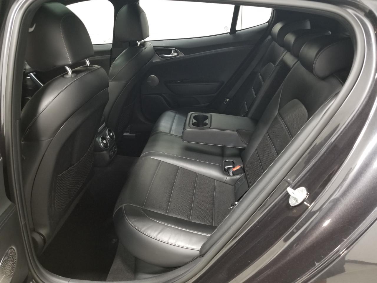 2020 Kia Stinger GT Limited w/Black Interior 4dr All-Wheel Drive Sedan Photo