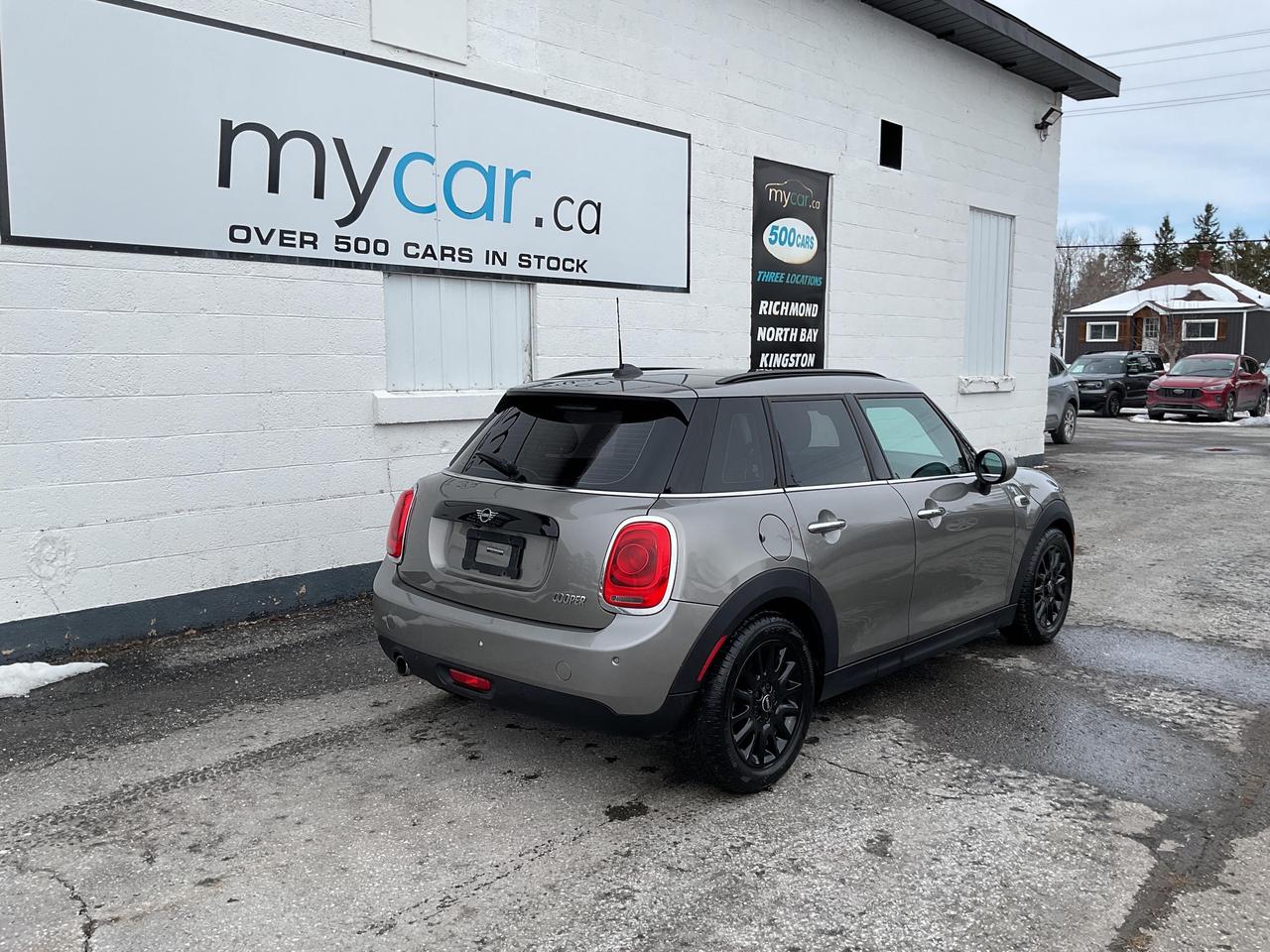 2019 MINI 5 Door Cooper 4dr Hatchback Photo