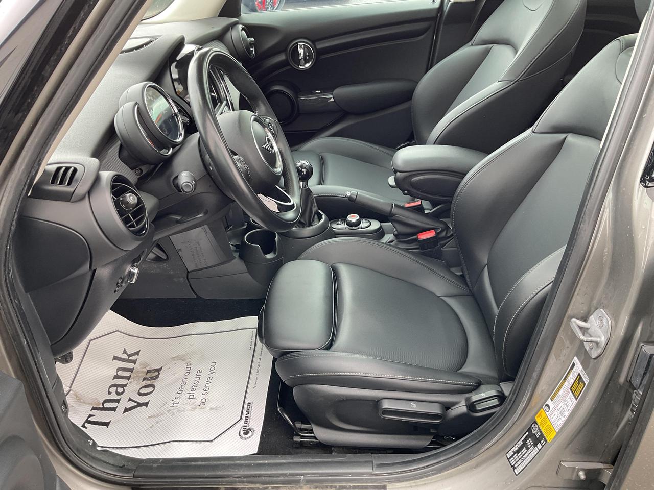 2019 MINI 5 Door Cooper 4dr Hatchback Photo