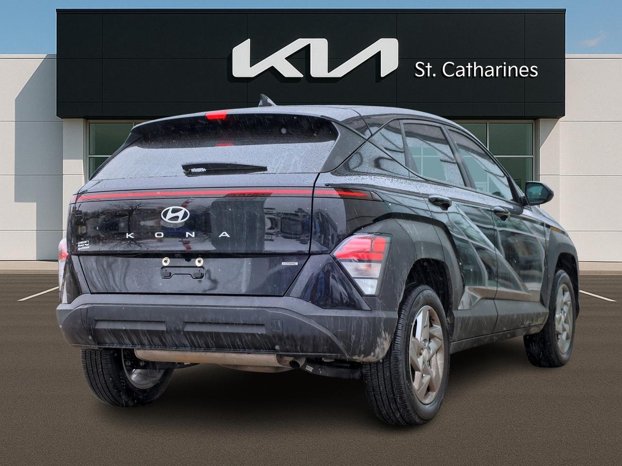 2025 Hyundai KONA Essential AWD   Android Auto   Lane Assist Photo