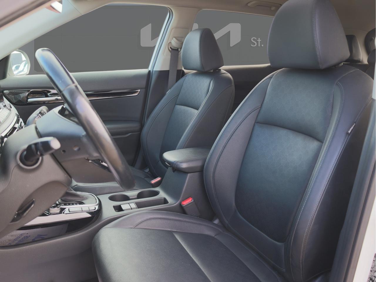 2022 Kia Seltos EX Premium   Navigation   Smart Cruise   Cool Seat Photo