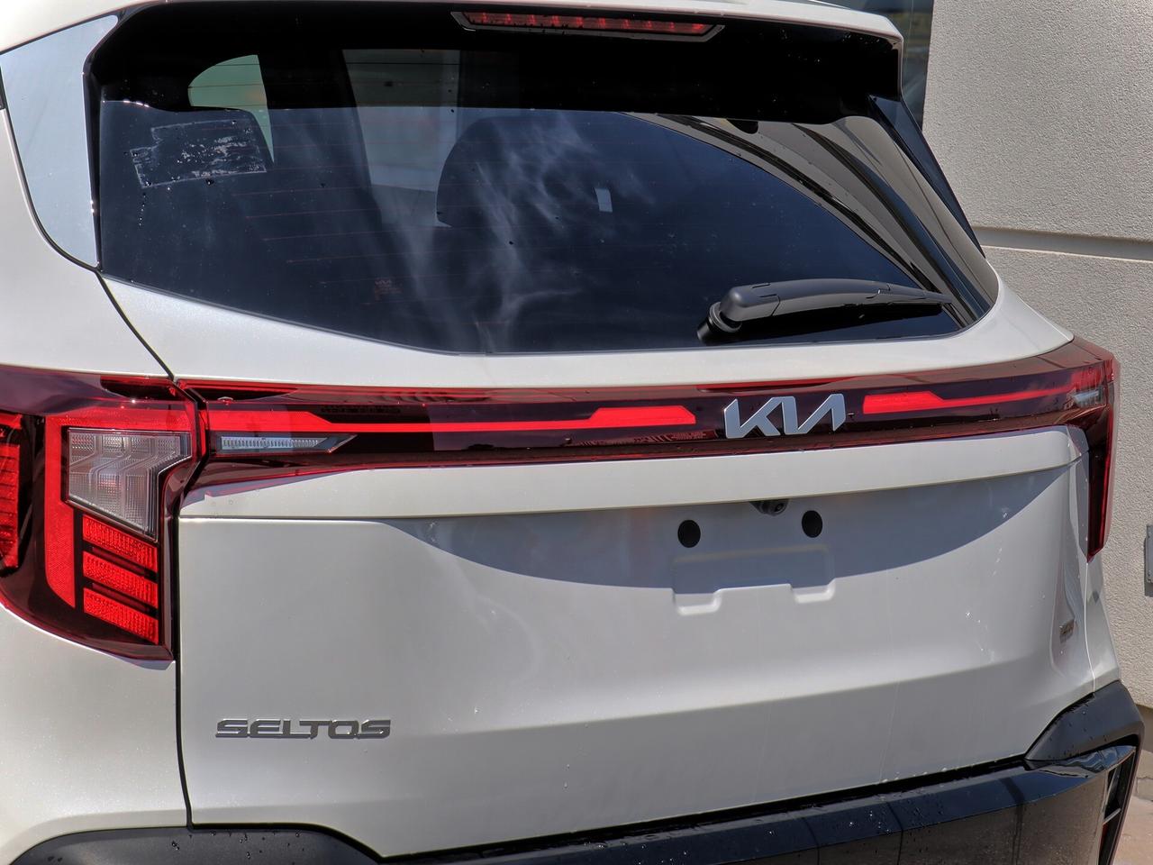 2026 Kia Seltos EX Premium   Demo Photo