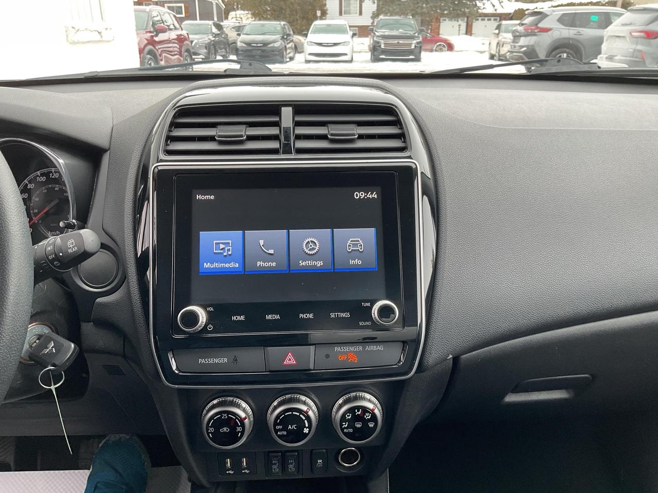 2024 Mitsubishi RVR  Photo