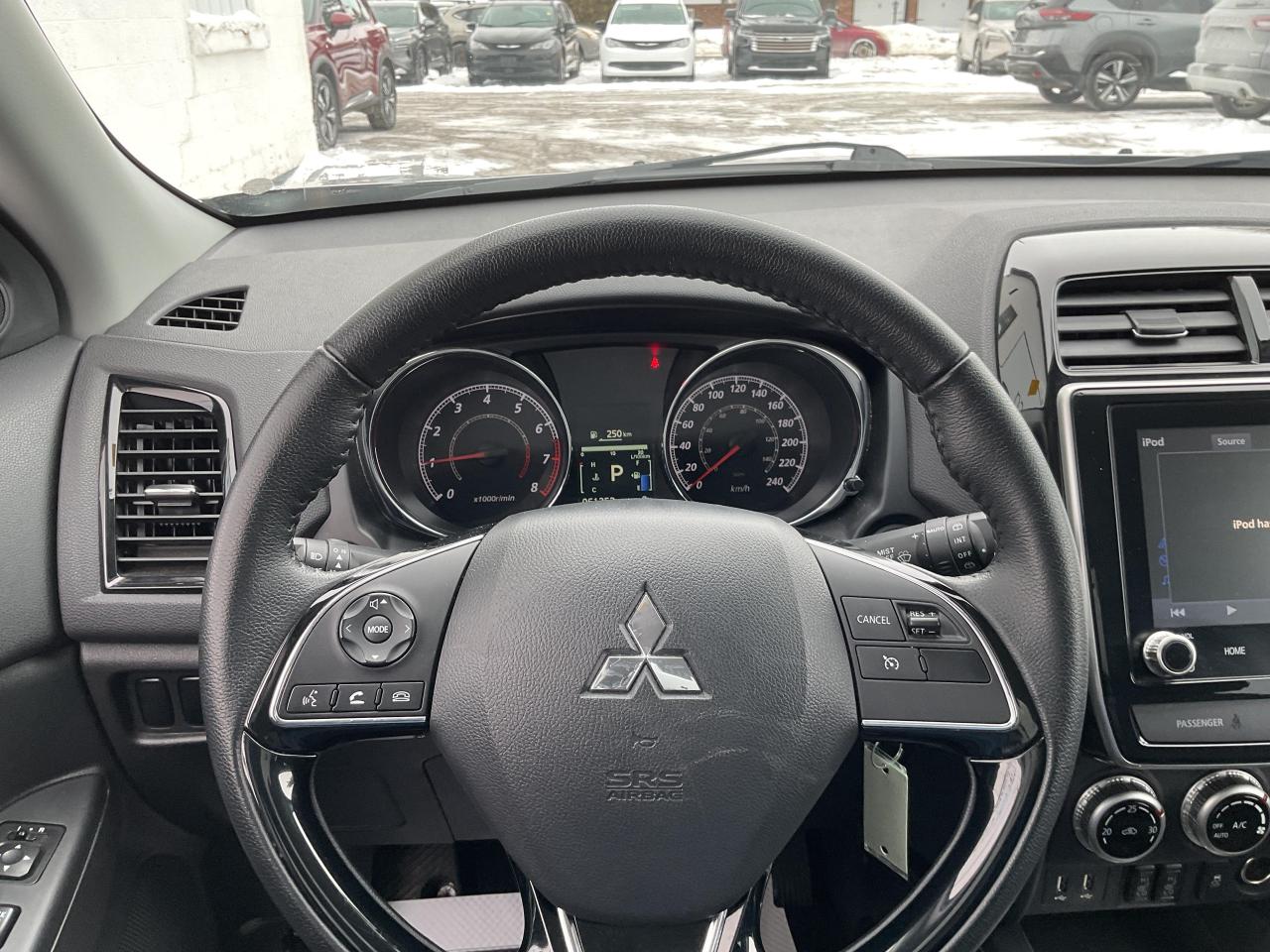 2024 Mitsubishi RVR  Photo