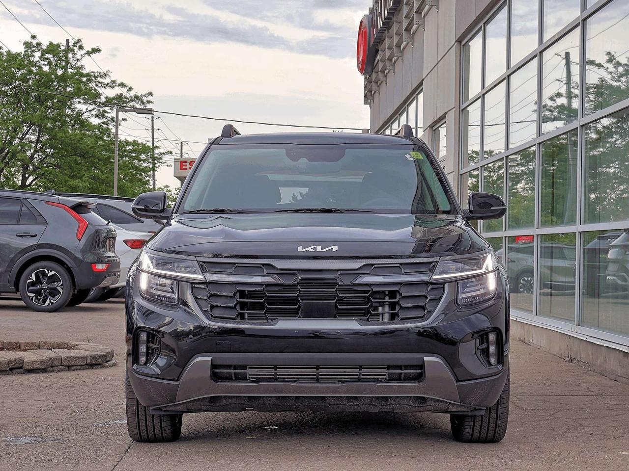 2026 Kia Seltos X-Line AWD   Demonstrator Photo