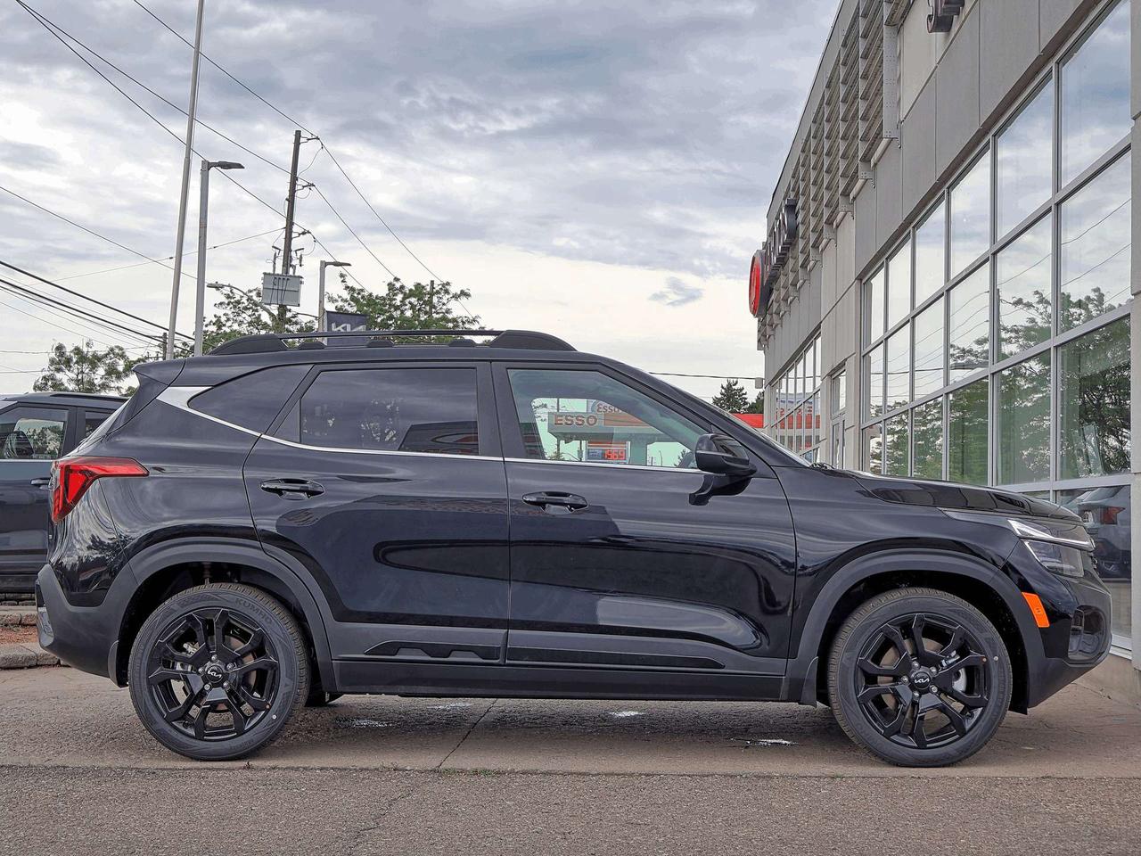 2026 Kia Seltos X-Line AWD   Demonstrator Photo