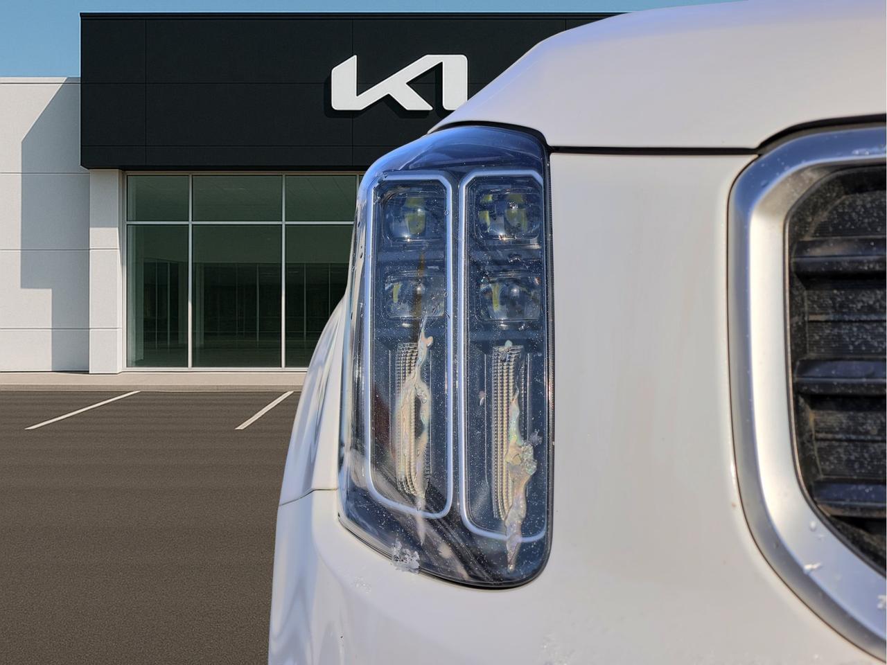 2023 Kia Telluride SX Limited   HUD   Nappa Leather   FDM Photo