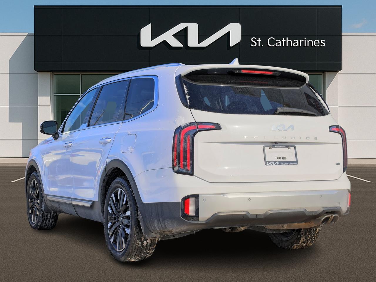 2023 Kia Telluride SX Limited   HUD   Nappa Leather   FDM Photo