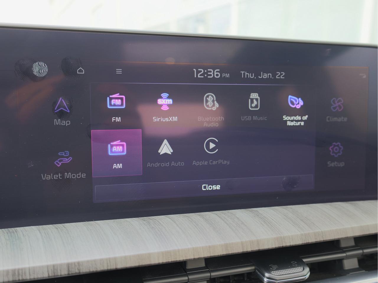 2023 Kia Telluride SX Limited   HUD   Nappa Leather   FDM Photo