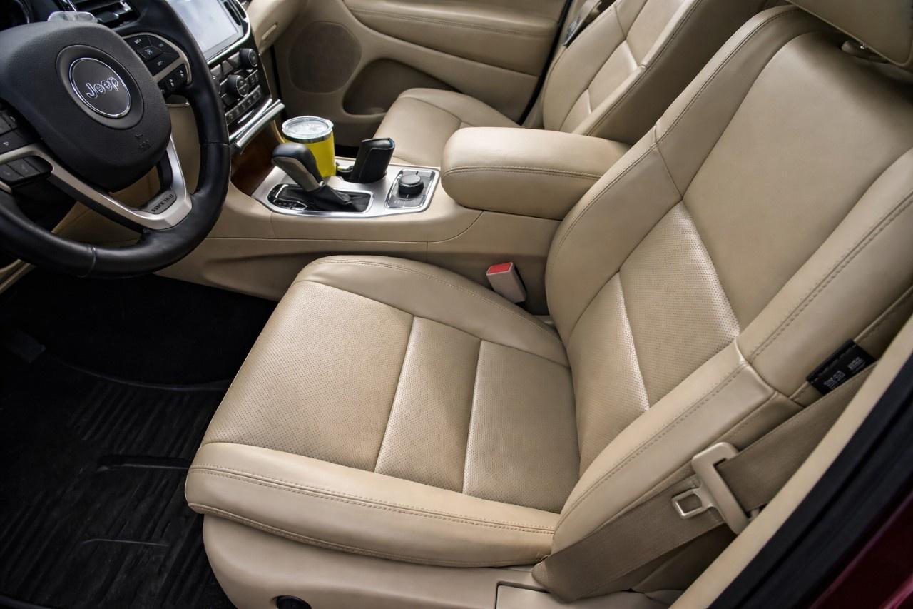 2020 Jeep Grand Cherokee LIMITED 4X4 Photo4