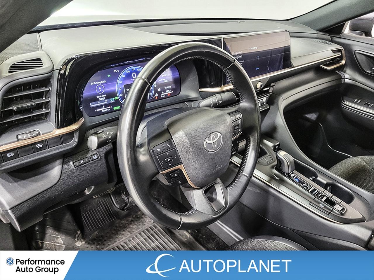 2023 Toyota Crown XLE AWD   Hybrid -FIN. @$129/WK OR LEASE @$143/WK Photo