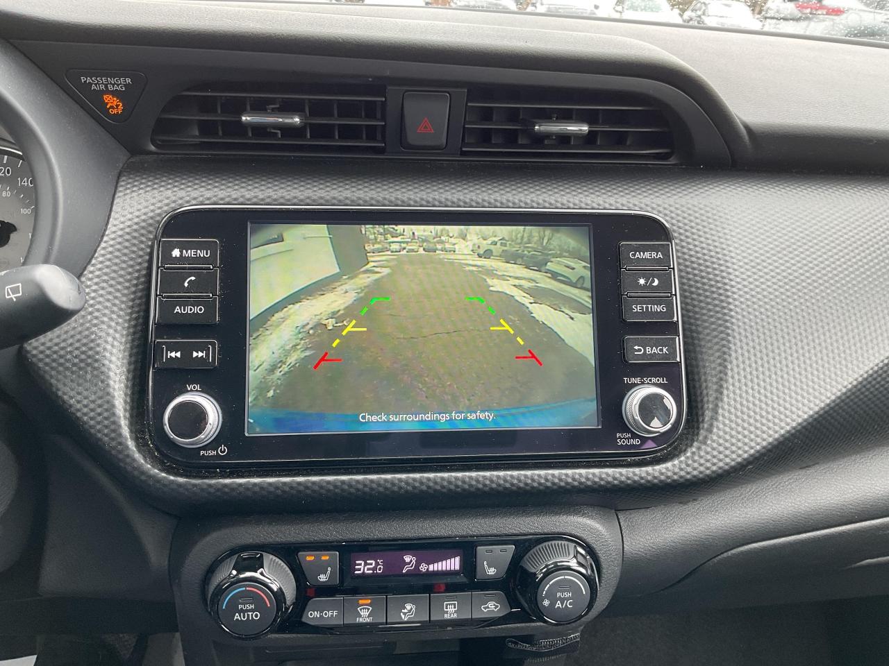 2024 Nissan Kicks SV 4dr Front-Wheel Drive Photo