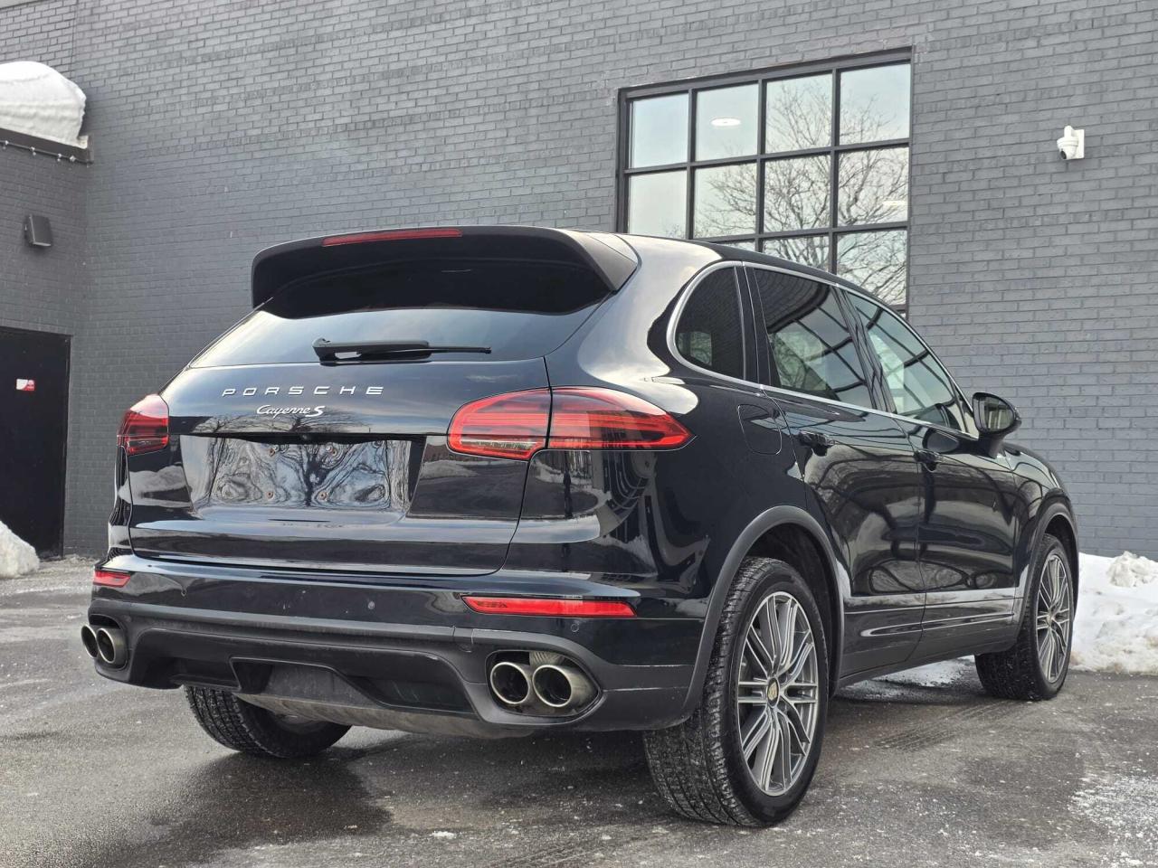 2015 Porsche Cayenne AWD 4dr S Photo