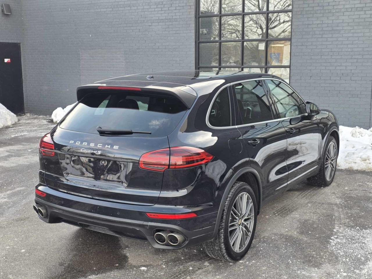 2015 Porsche Cayenne AWD 4dr S Photo