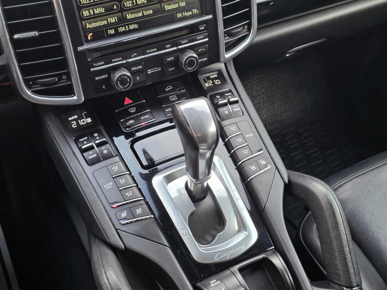 2015 Porsche Cayenne AWD 4dr S Photo