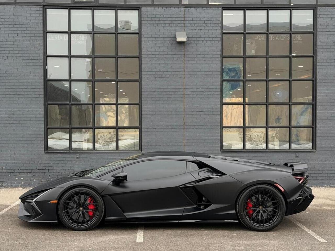 2024 Lamborghini Revuelto 1001 HORSEPOWER Photo