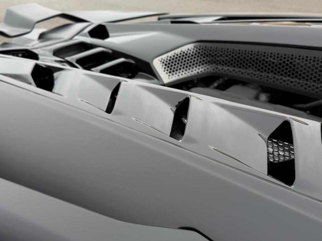 2024 Lamborghini Revuelto 1001 HORSEPOWER Photo