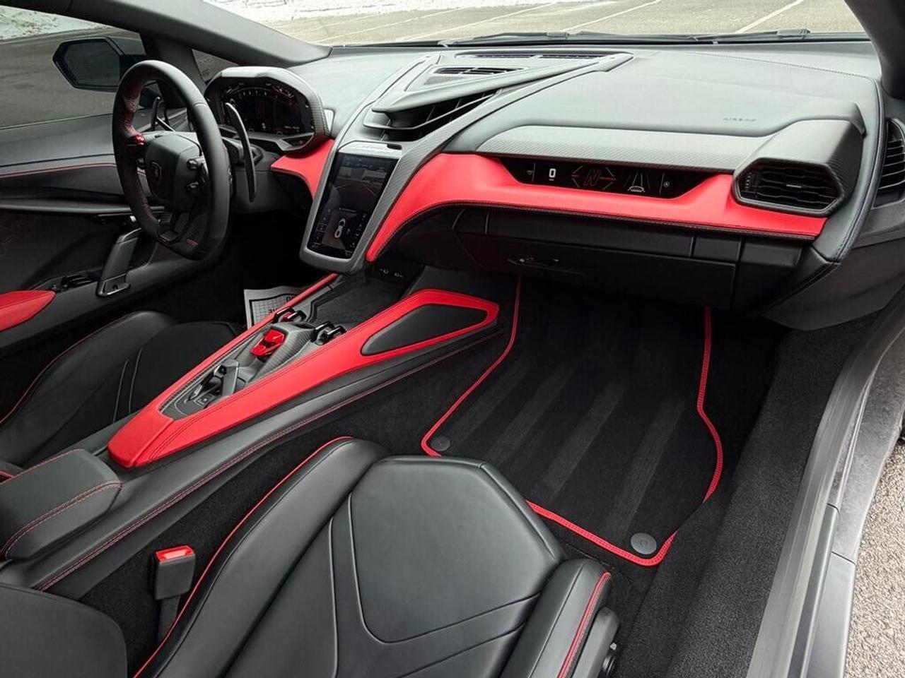 2024 Lamborghini Revuelto 1001 HORSEPOWER Photo