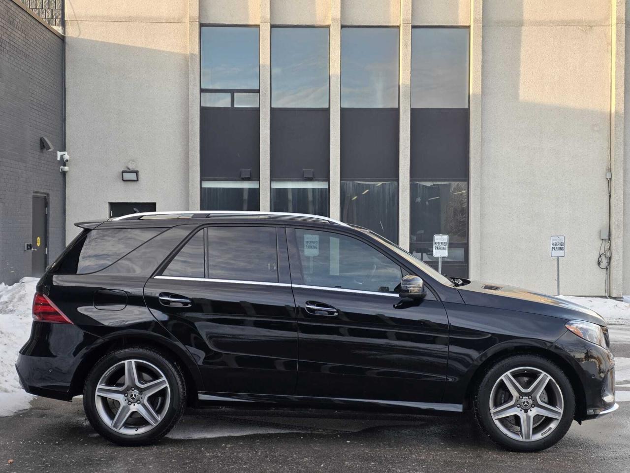2018 Mercedes-Benz GLE GLE 400 4MATIC SUV Photo
