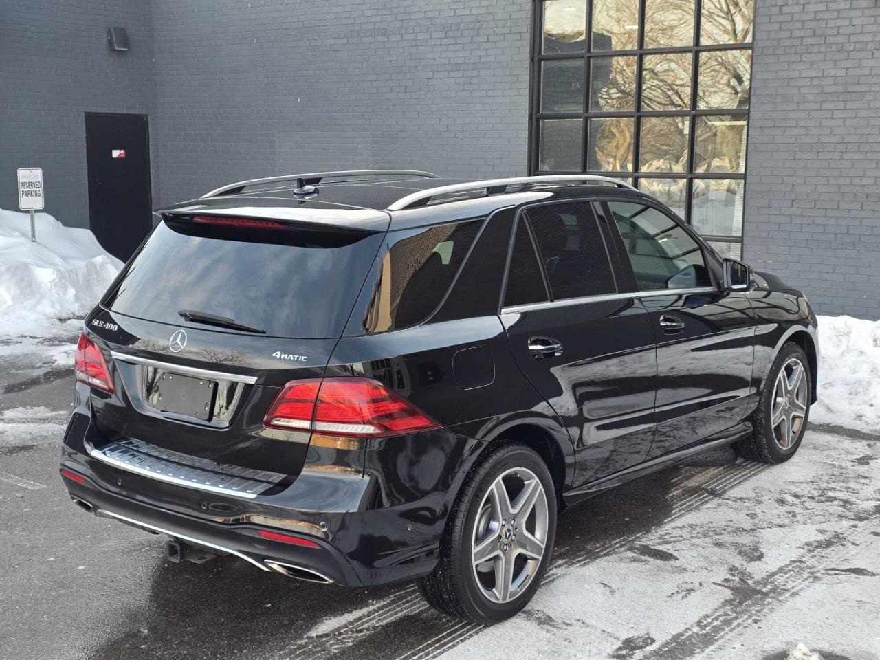 2018 Mercedes-Benz GLE GLE 400 4MATIC SUV Photo